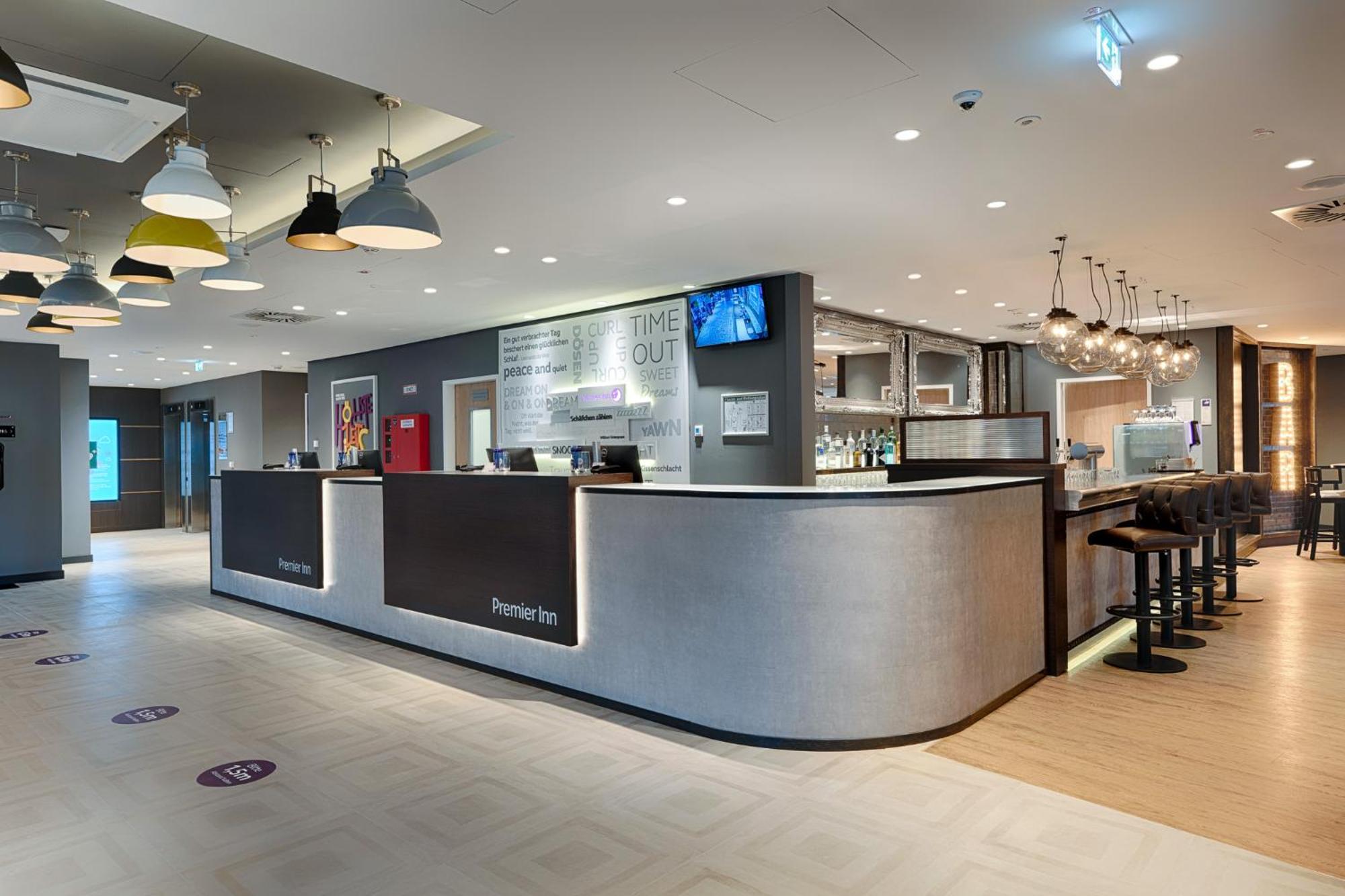Premier Inn Berlin City Wilmersdorf Kültér fotó